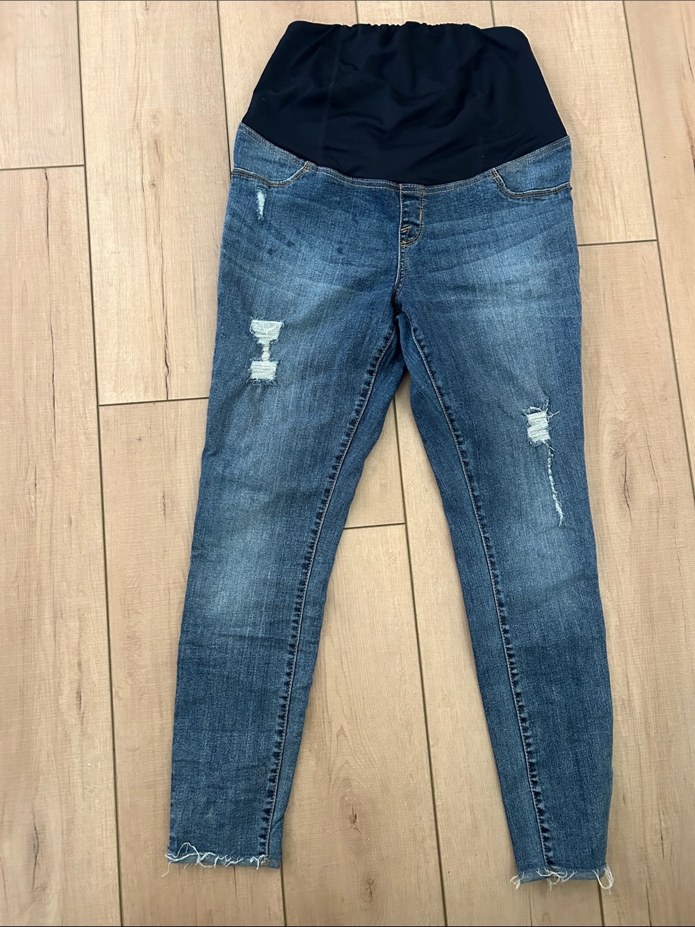 Isabel Maternity by Ingrid & Isabel Skinny Maternity Jeans